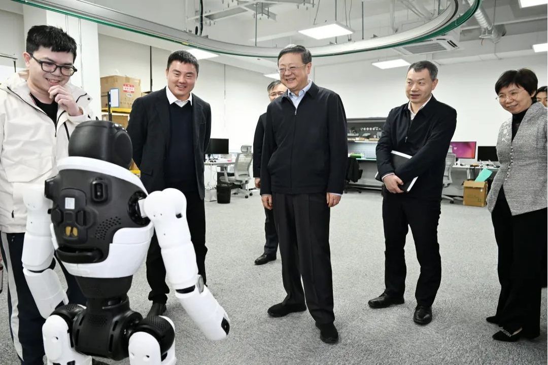 上海市委书记陈吉宁专题调研wepoker德州官网机器人